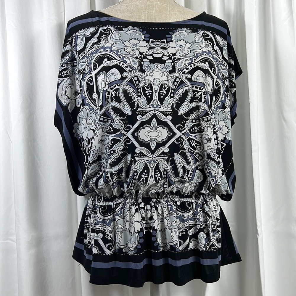 Isabella Rodriguez S Black/White Blouse